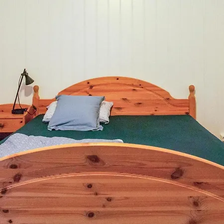 Stunning In Osen W/ Internet And 1 Bedrooms Casa de Férias *